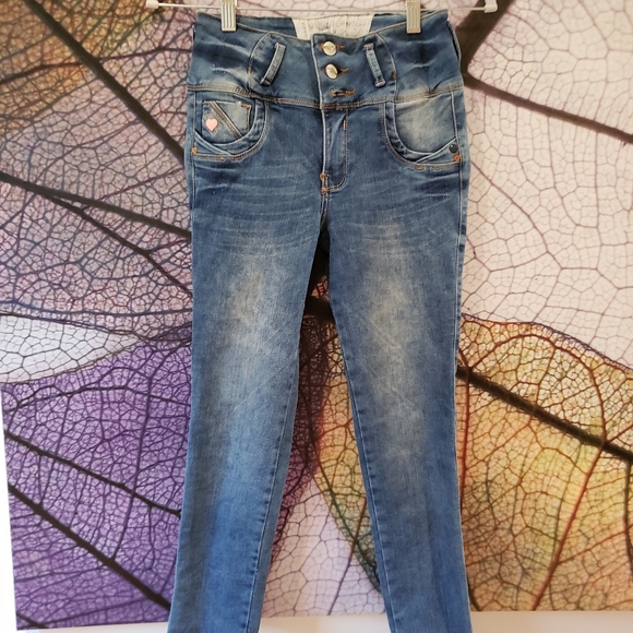 Push-up  jean - Picture 1 of 5